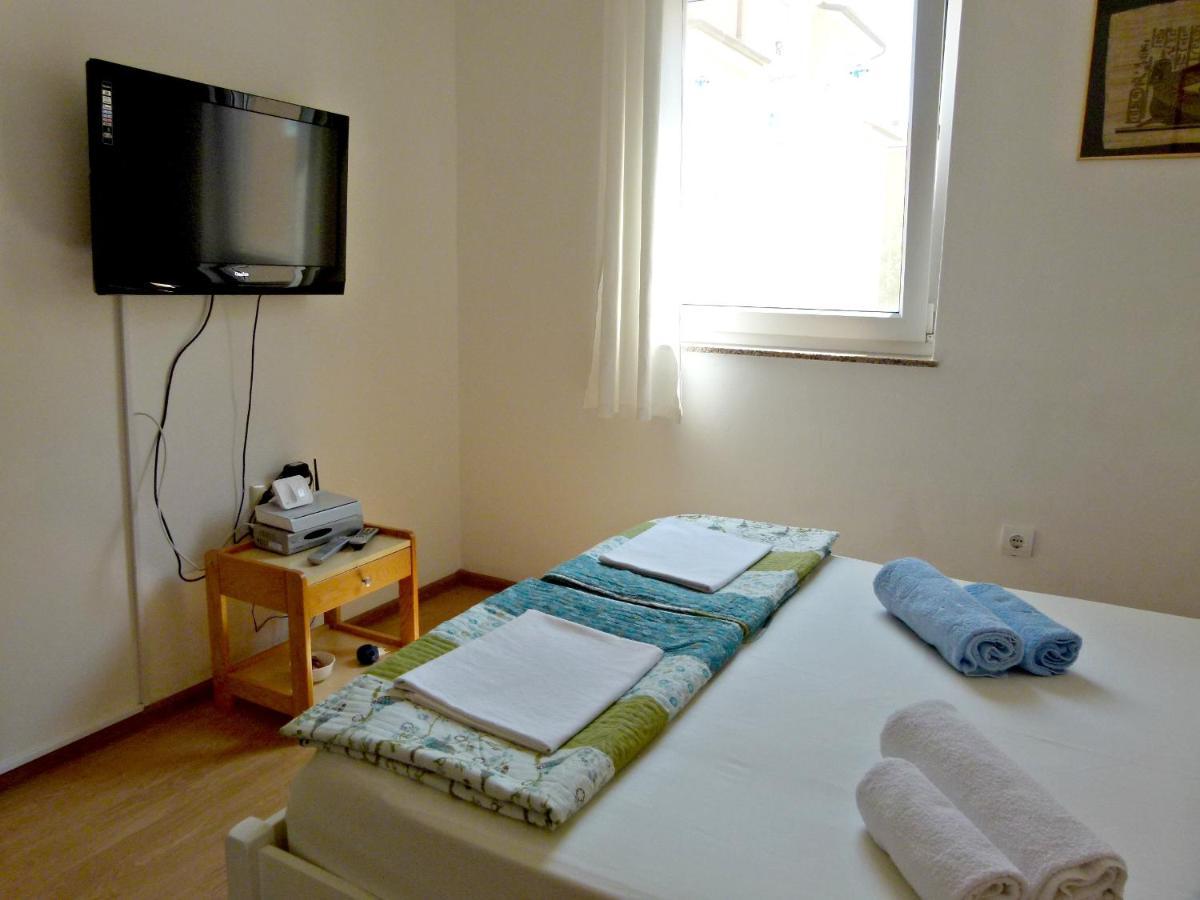 Apartmani Marija 메덜린 외부 사진