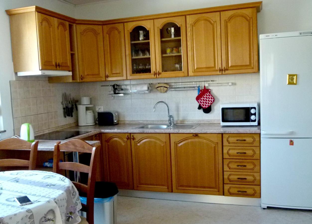 Apartmani Marija 메덜린 외부 사진